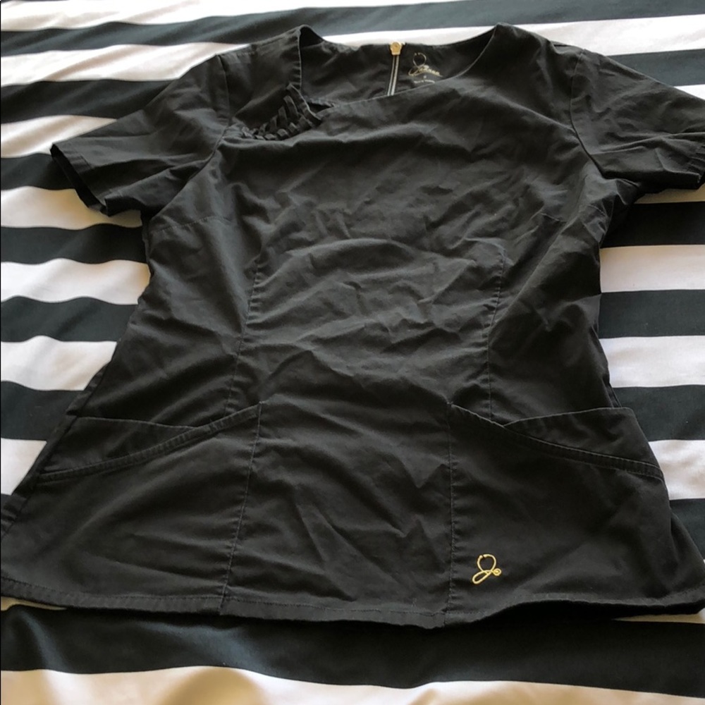 Jaanuu Scrub Top